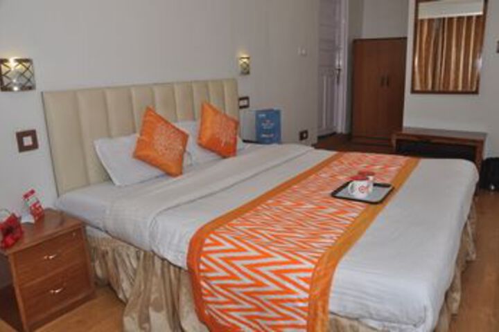 Room 15 of 25