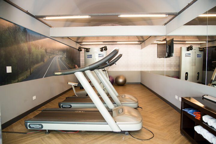 Health and Fitness 105 of 213