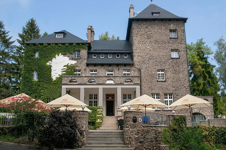 HOTEL CASTLE VETROV