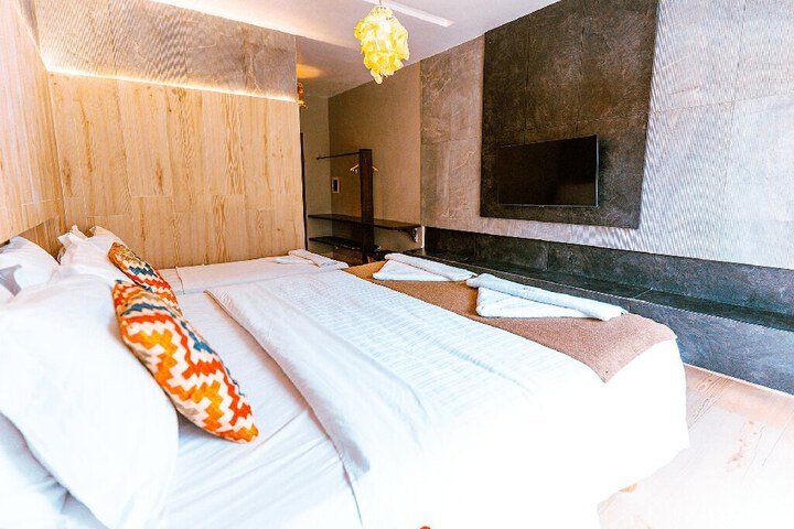 Room 21 of 46