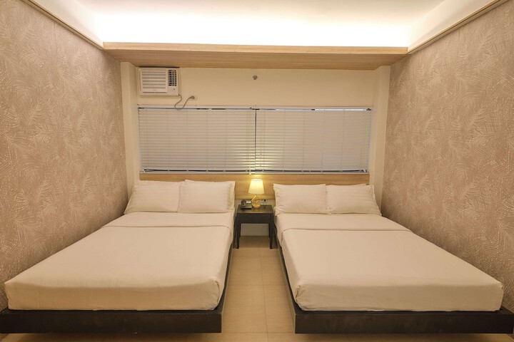 Room 17 of 56