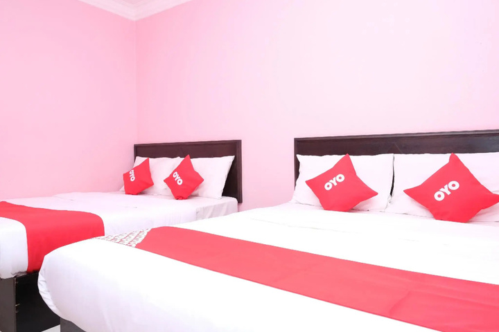 Room 2 of 15