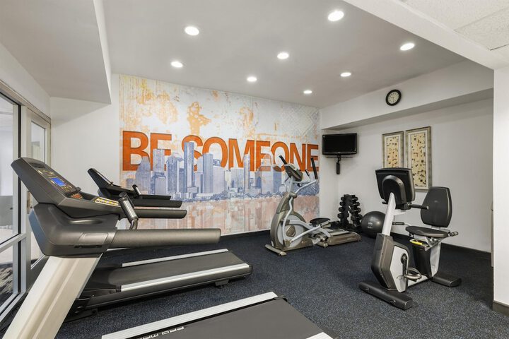 Hotel Gym Photos