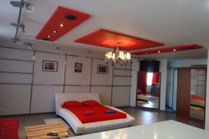 Room 43 of 92