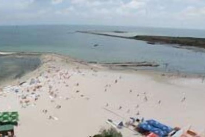 Beach 137 of 147