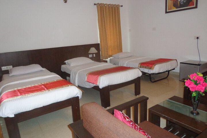 Room 7 of 48