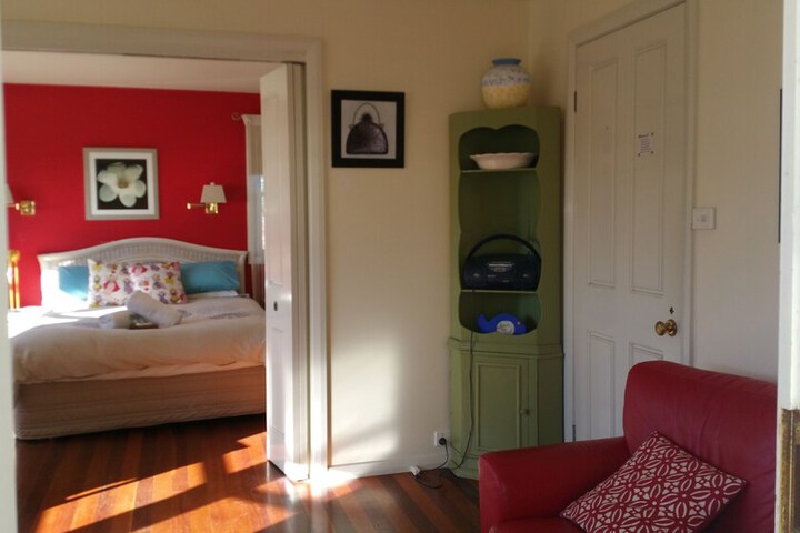 Room 15 of 34