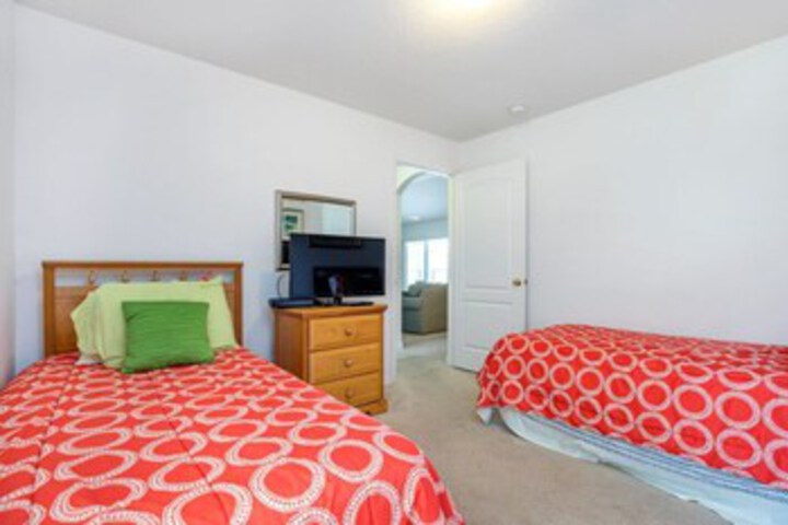 Room 16 of 21