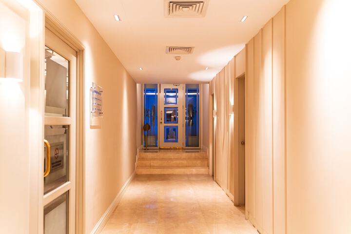 Guest Lobby