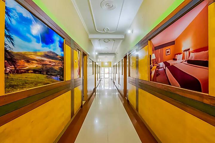 Hotel O Chandralok Continental