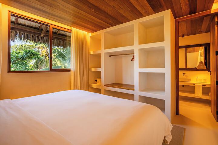 Room 2 of 19