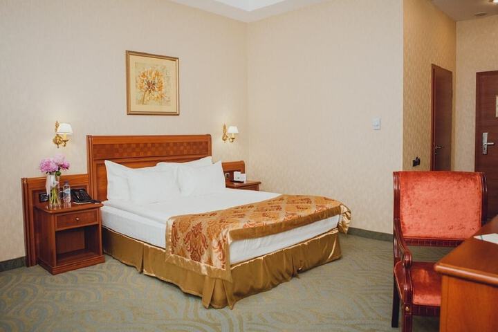 Room 15 of 70