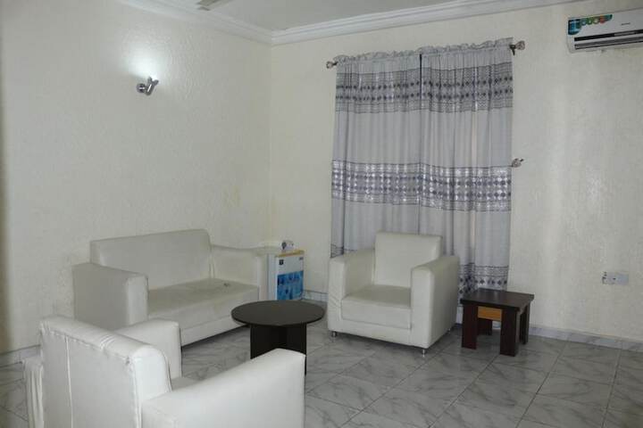 Room 2 of 19