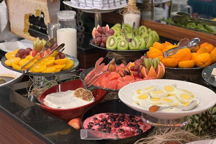 Breakfast/Coffee Service 56 of 73