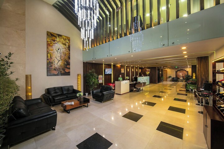 Hotel Interior 3 of 98