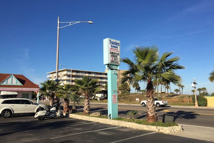 Photo of Travelers Inn