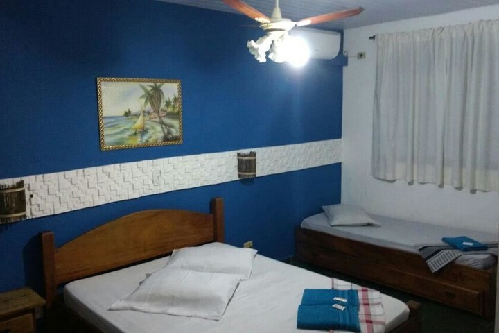 Room 9 of 22