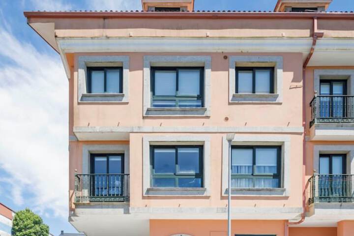 Luxury Singular Apartments Orange in Teo