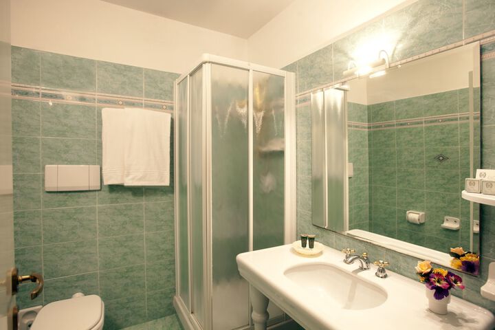 Bath Interior