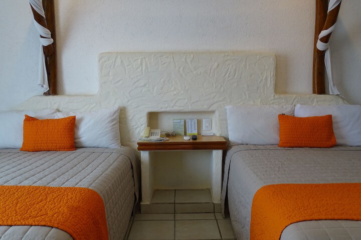 Room 15 of 41