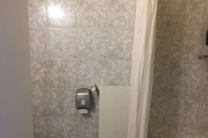 Clean Restrooms