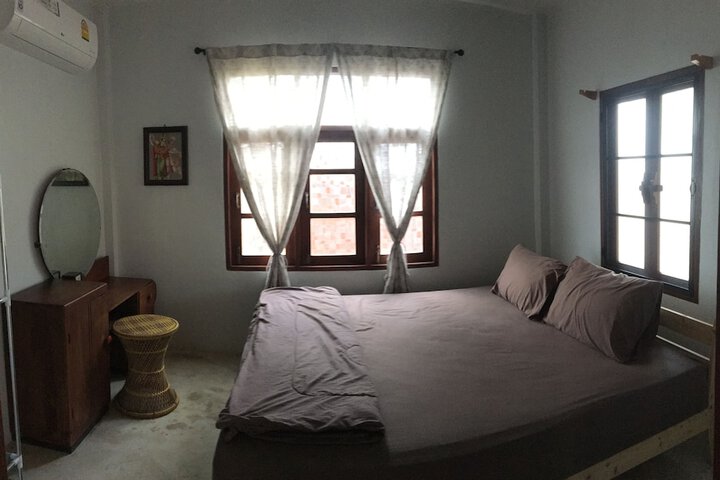 Room 3 of 19