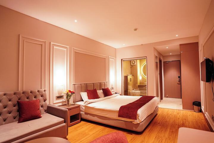 Room 20 of 55
