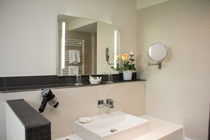 Clean Restrooms