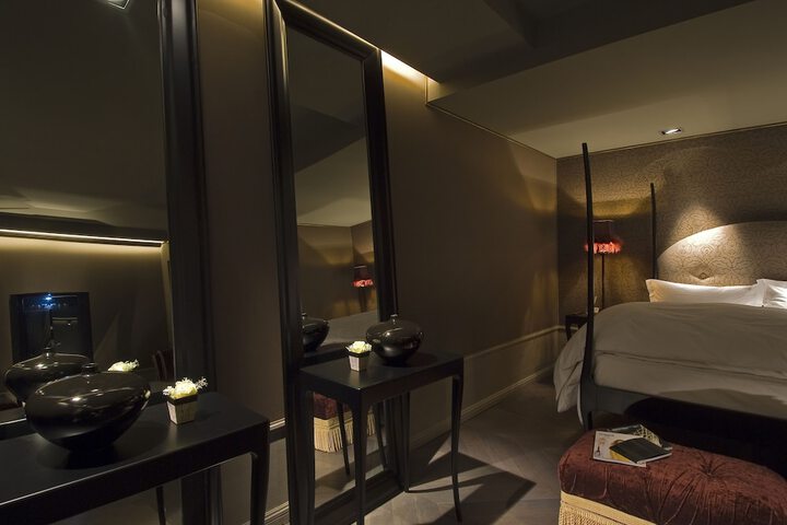 Room 14 of 53