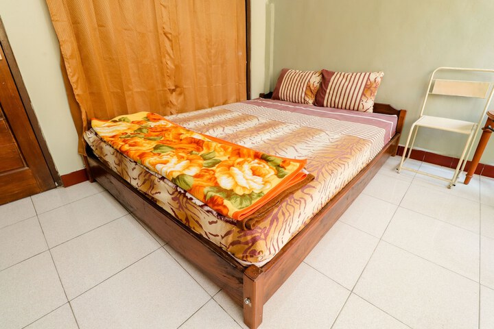 Room 20 of 33