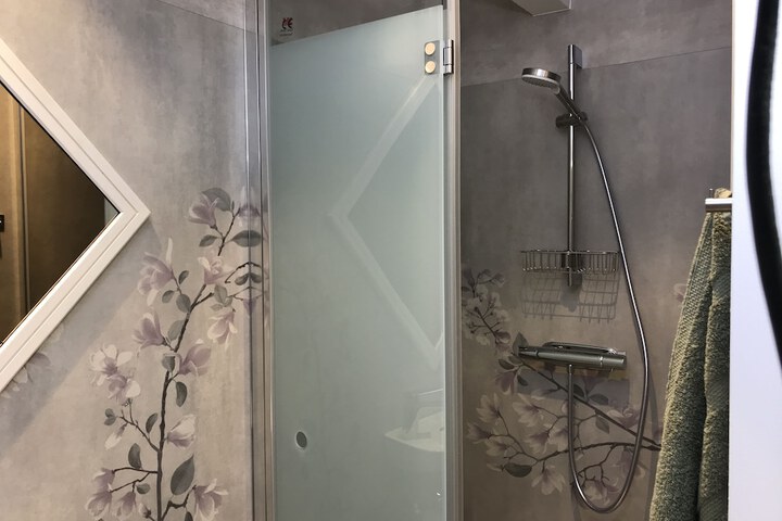 Room 21 of 70
