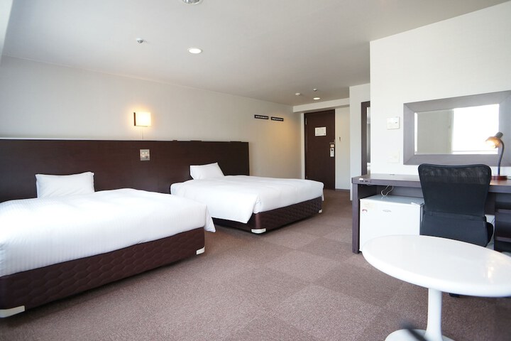 Room 15 of 41