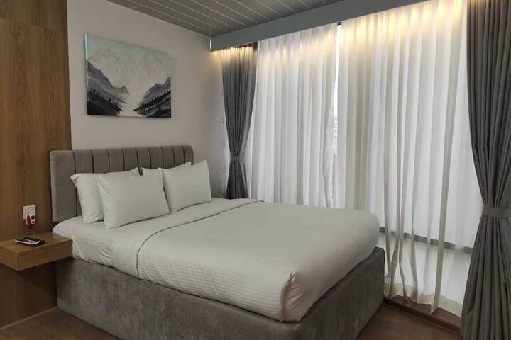 Room 15 of 30