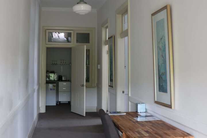 Room 30 of 190