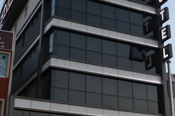 Hero Image 1 of 45