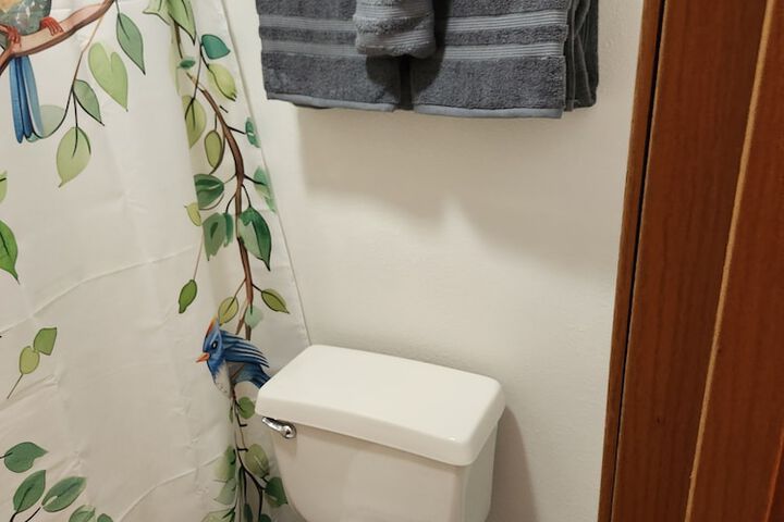 Room 26 of 38
