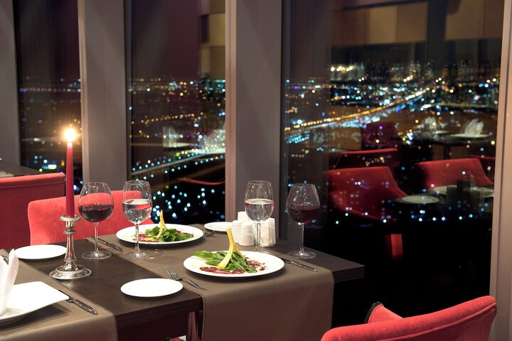 Dining 69 of 95
