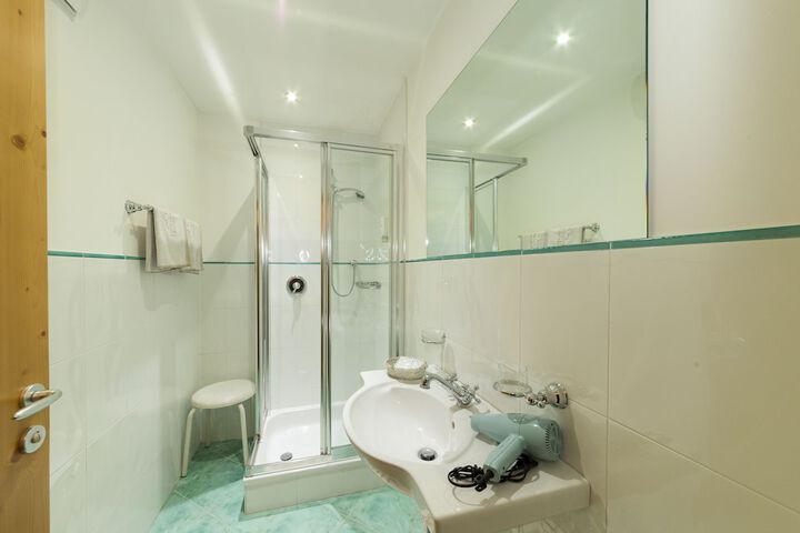 Bath Photo