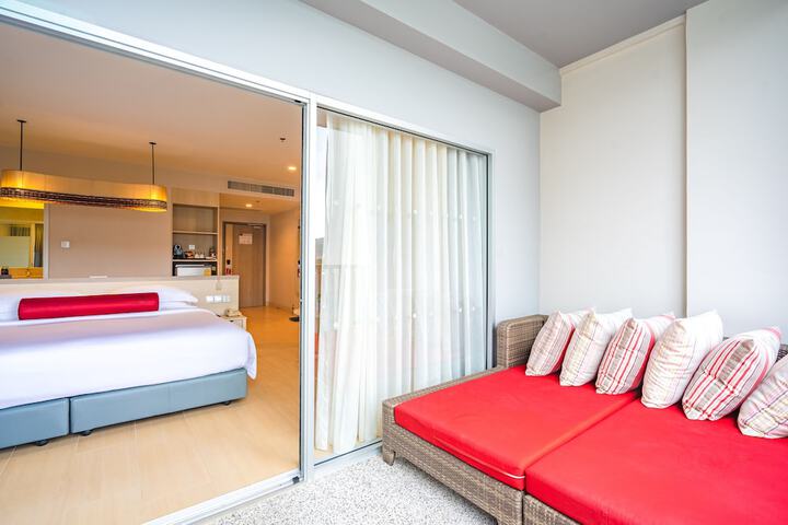 Room 55 of 220
