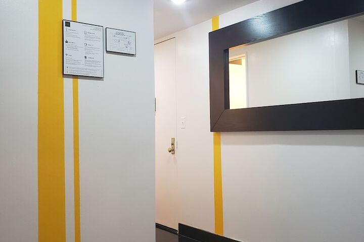 Room 175 of 236