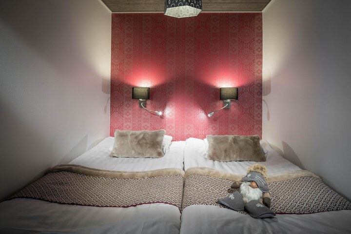 Room 20 of 64