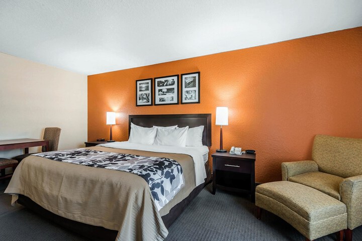 Room 22 of 52