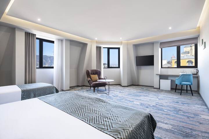 Room 22 of 47