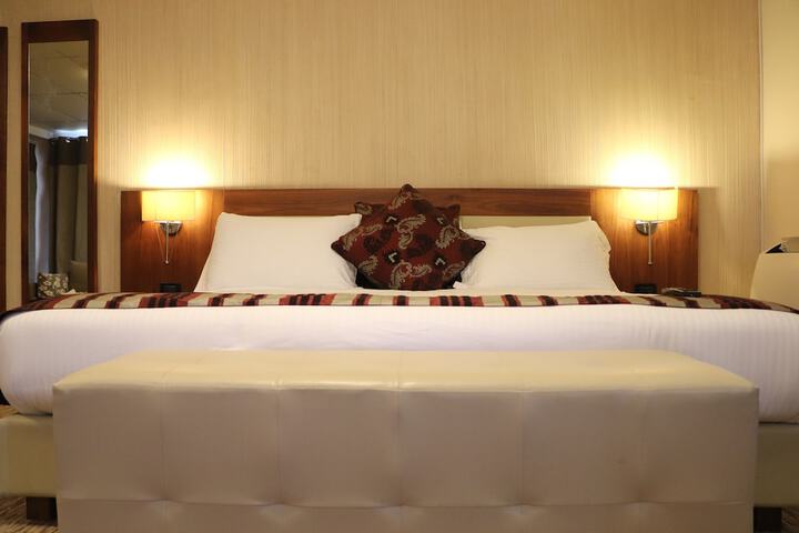 Room 16 of 47