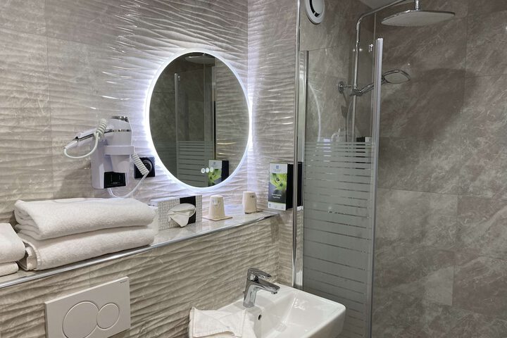Bathroom Interior Photo