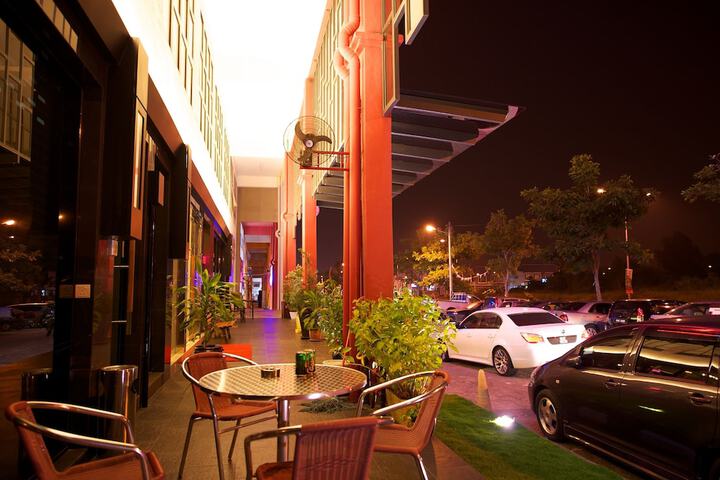 Hotel 16 of 18