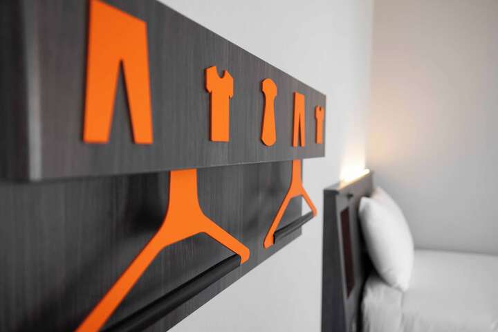 Room 11 of 72