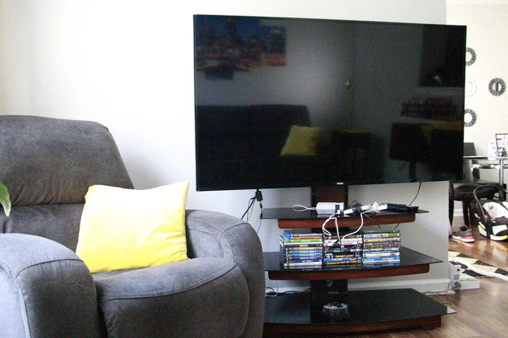 Image of Modern Stylish 3br Townhome in Raleigh! 3 Bedroom Townhouse by Redawning