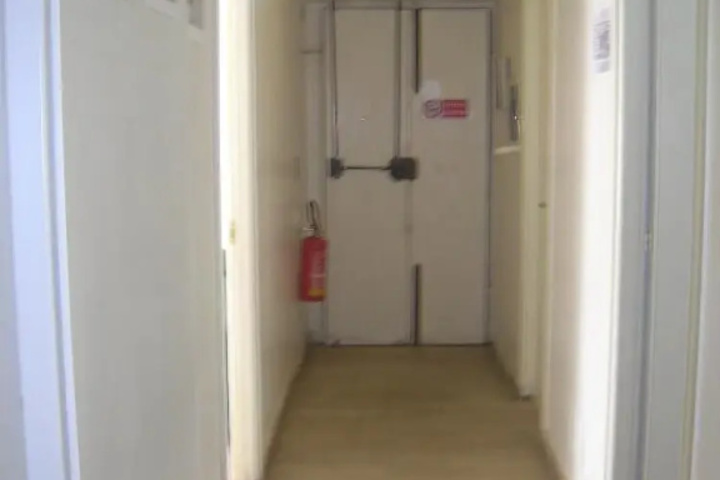 Room 10 of 10