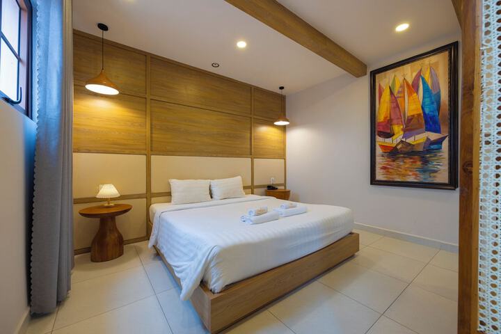 Room 26 of 91